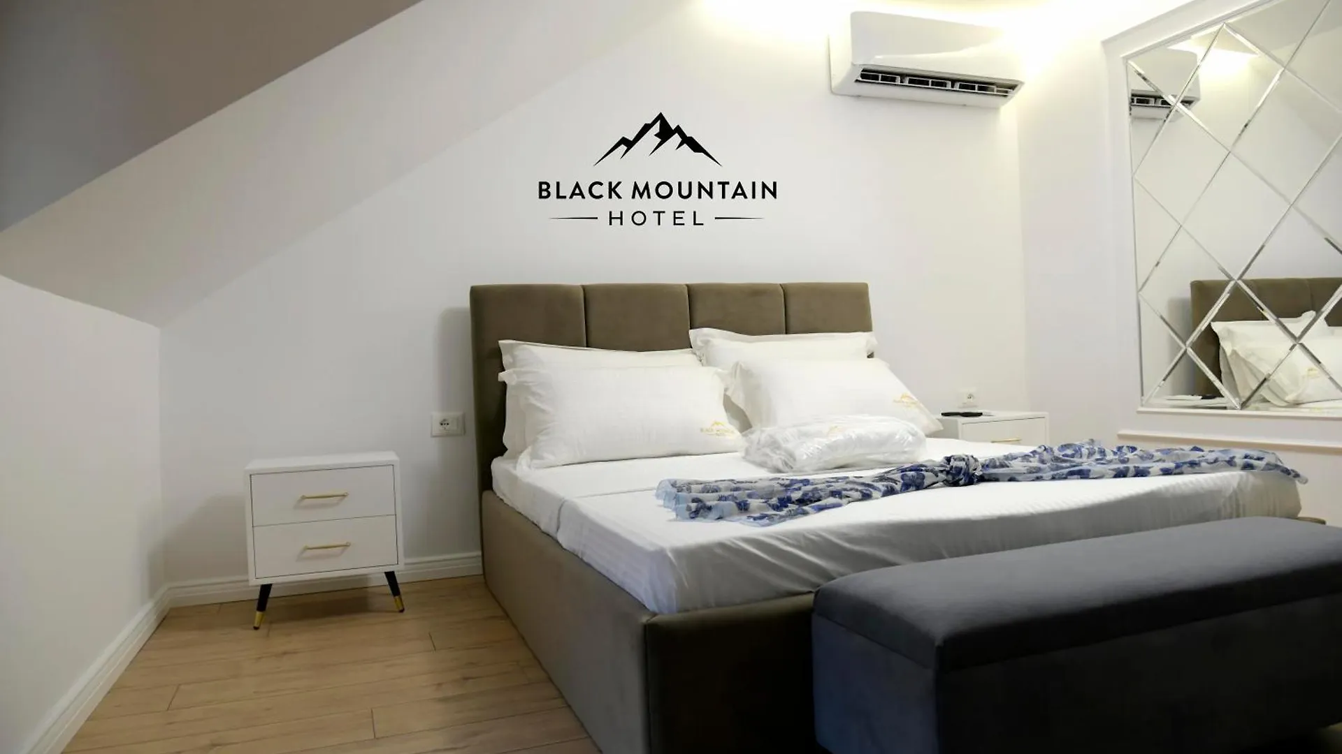 Blackmountain Hotel Bajram Curri